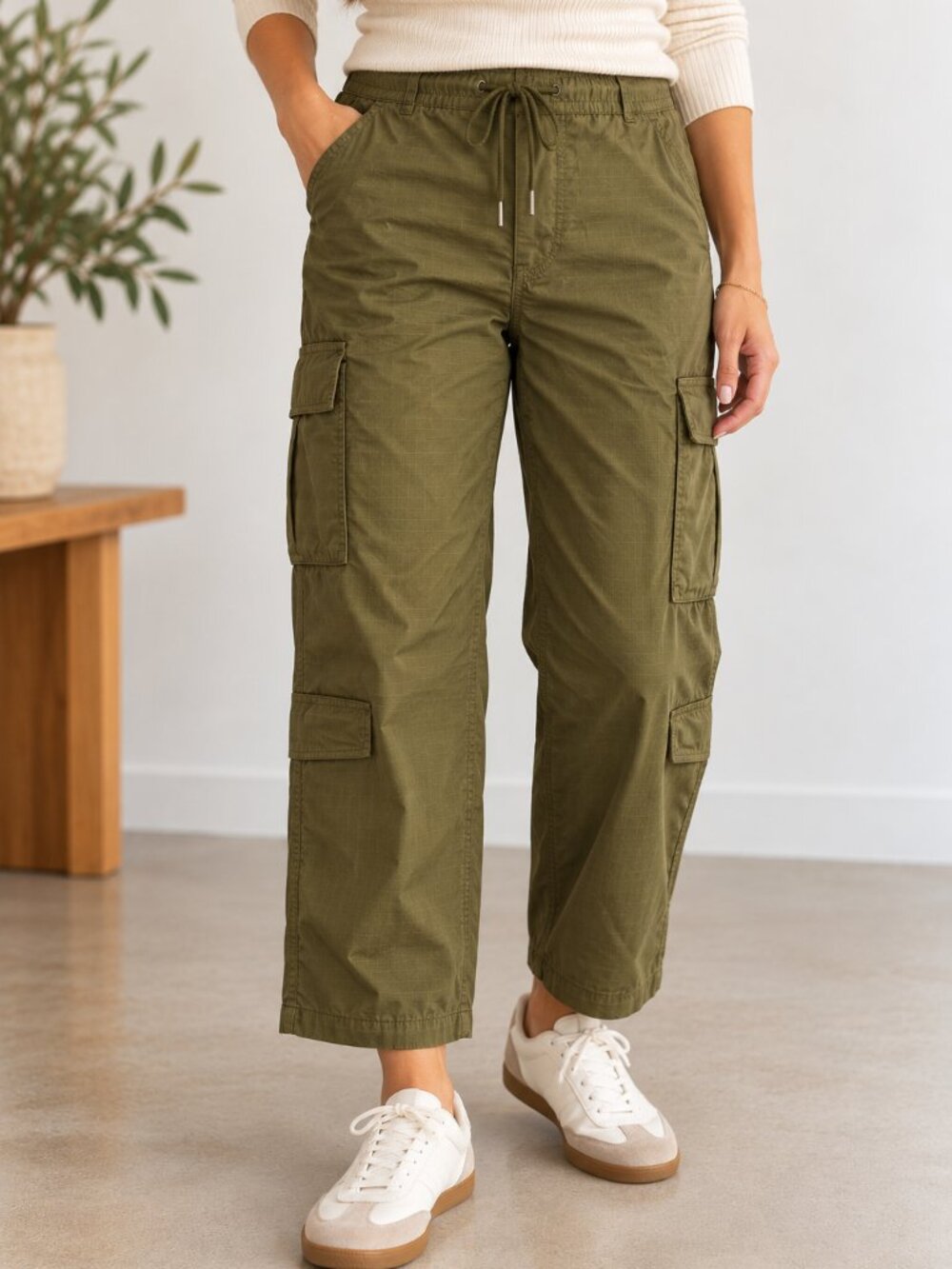 Old Navy Olive Green Cargo Pants | Utility Style